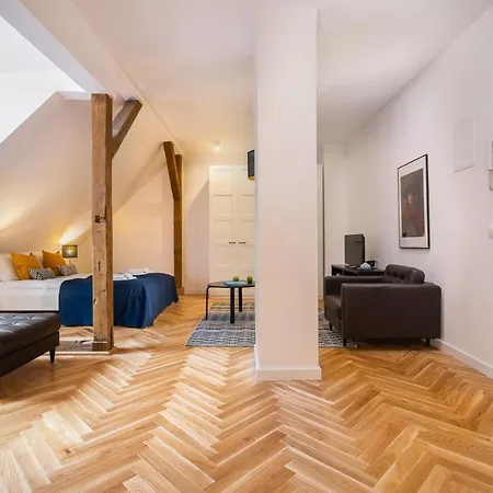 Апартаменты Rent Like Piwna 38