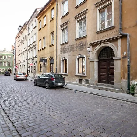 Rent Like Piwna 38 * Варшава